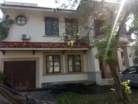 DiJual atau Sewakan Cepat Rumah di Cluster BEVERLY GOLF LIPPO KARAWACI