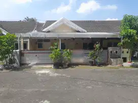 DIJUAL RUMAH KOMPLEK WIJAYA KUSUMA SIMPANG DOGAN PALEMBANG