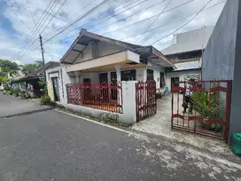 rumah sederhana strategis tengah kota  hitung tanah