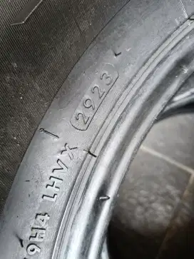 Ban Savero SUV 235/65R17