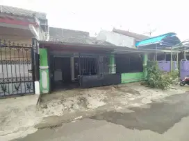 Di Jual Rumah Lokasi Karang Indah Blok BC 31 Tuban