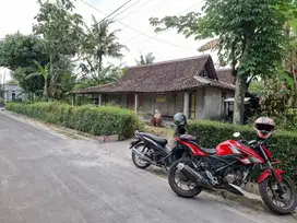 Tanah Pekarangan Ideal Hadap 3 Muka Klodran Colomadu