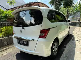 Honda Freed 2013 Bensin