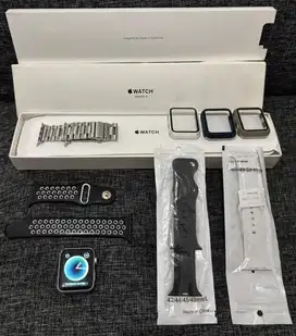 Apple watch series 3 fulset like new