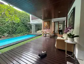 Termurah! Rumah lux pool kota baru parahyangan bandung
