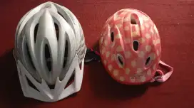 Helm sepeda sepasang