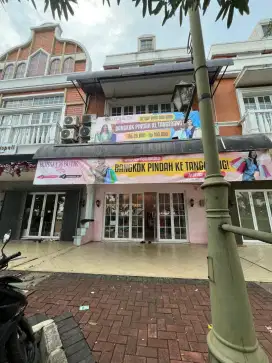 Di oper bisnis butik sudah berjalan