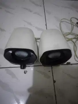 Speaker aktif bekas komputer
