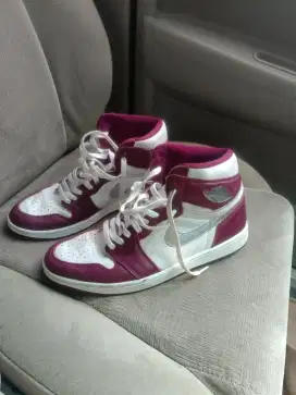 Jual Nike Air Jordan Ori baru dipakai 5x