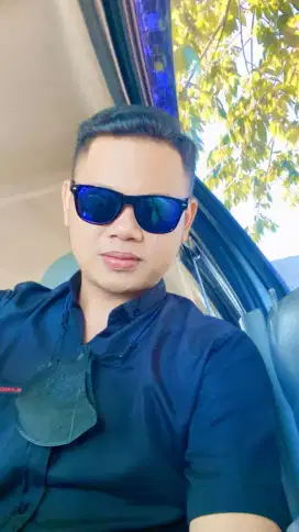 MENCARI PEKERJAAN DRIVER