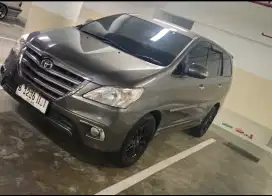 INNOVA DIESEL V 2013 asli barong