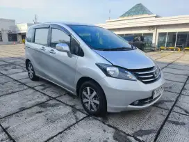 Honda Freed 1.5 E AT/Matic 201