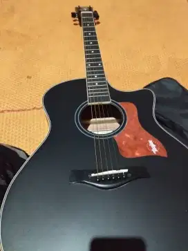Gitar Taylor second | Bekas masih mulus bawaan