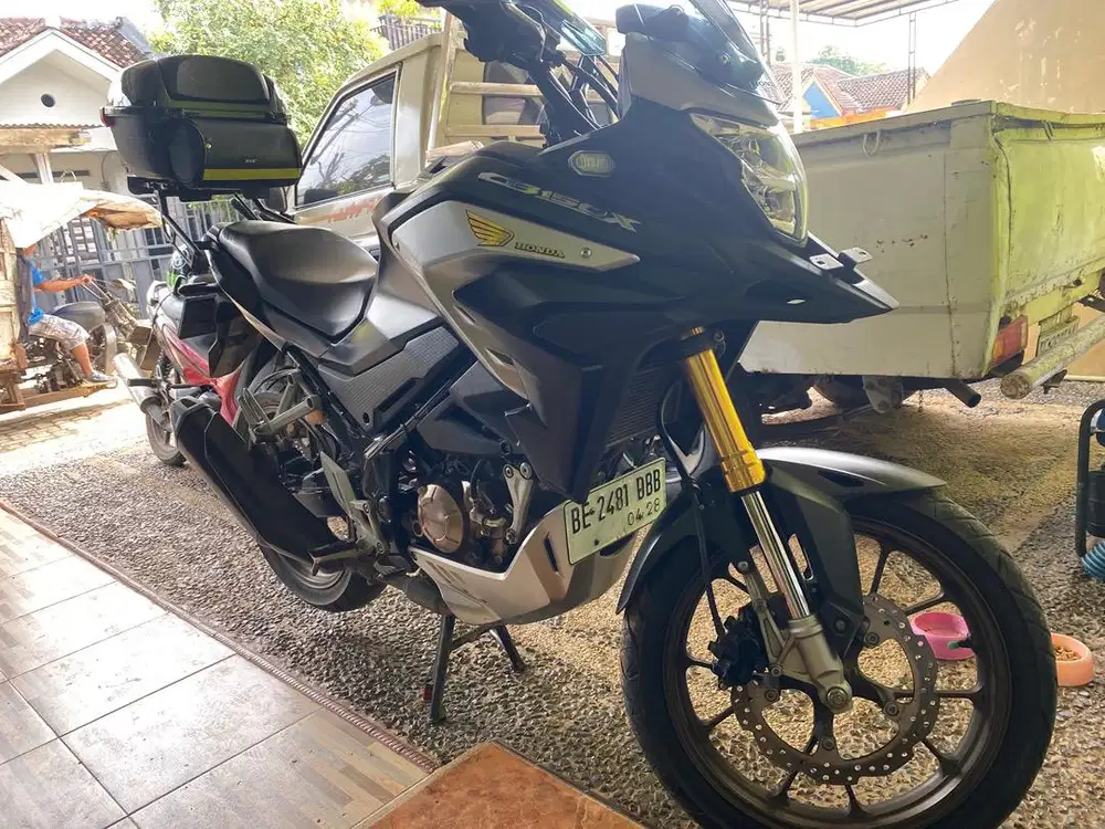 Cbx cbr 150 mulus lengkap on