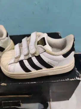 Sepatu Adidas, Puma Original & New Balance