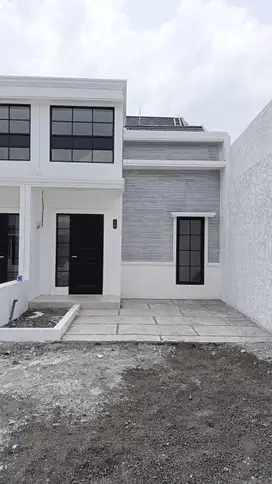 Rumah Ready Surabaya dekat perumahan grand harvest