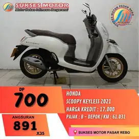 HONDA SCOOPY KEYLESS TAHUN 2021 SIAP PAKAI, MESIN HALUS, BODI MULUS
