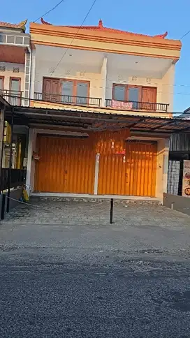 Ruko di area Padang sambian cocok untuk segala usaha min sewa  3 tahun