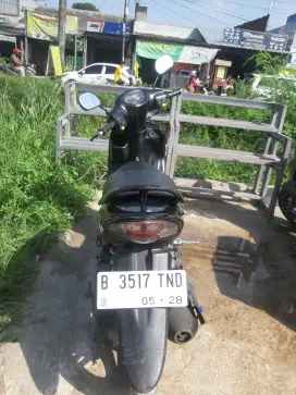 Di jual motor irit suzuki spin 125