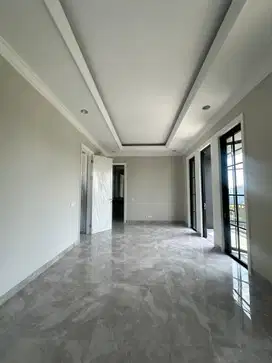 Dijual Villa Bangunan Mewah Di Komplek Citraland Gama City (Chinty)
