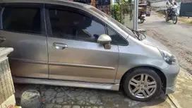 Honda Jazz 2006 Bensin