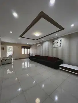 Rumah PIK luas 8x23 2lantai minimalis rapi murah