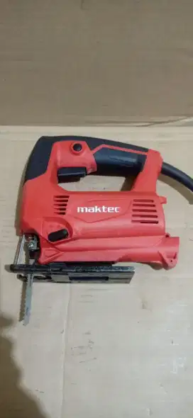 Mesin JIGSAW MAKTEC MT 431 second