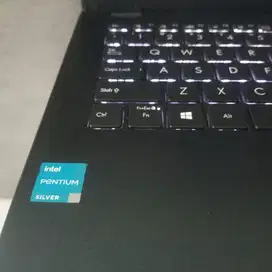 Asus vivobok e410ka