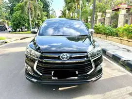 Innova Venturer AT 2.0 2019 Hitam