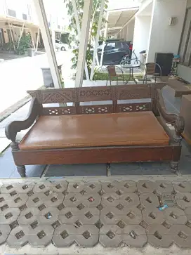 Kursi Dipan Jati Tua