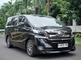 TOYOTA VELLFIRE G 2.5 AT 2017 HITAM LOW KM ISTIMEWA
