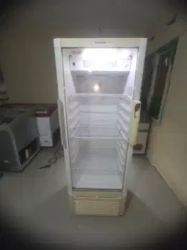 Satu Paket Freezer & Showcase Chiler