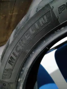 Ban motor metic tubles