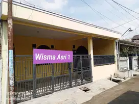 Rumah siap huni di Wisma Asri 1 Bekasi