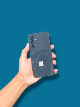 Samsung A54 5G 8GB / 256GB Sebulan Pakai