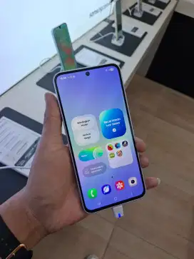 Samsung A36 5G Bonus Charger Original dan Kuota Internet 140GB 6 Bulan