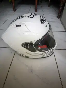 Helm KYT AF37 Like New