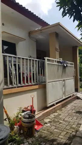 Rumah anggaswangi 5x10