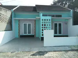 Rumah Baru Tanah Luas Ujung Aspal Jatisampurna Bekasi