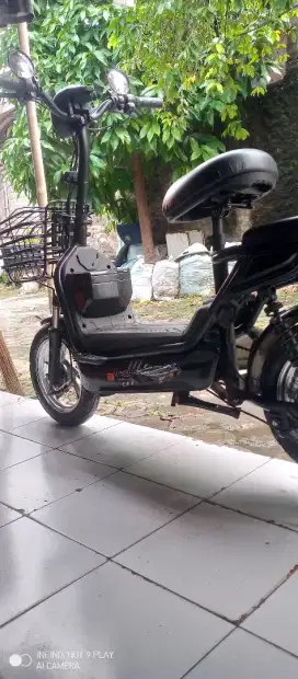 sepeda listrik uwinfly
