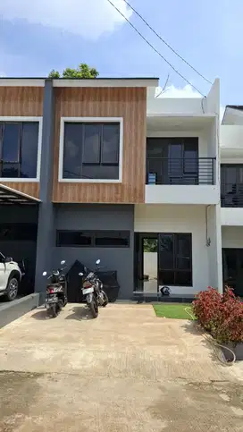rumah 2 lantai persis di pemda cibinong desain minimalis unit ready