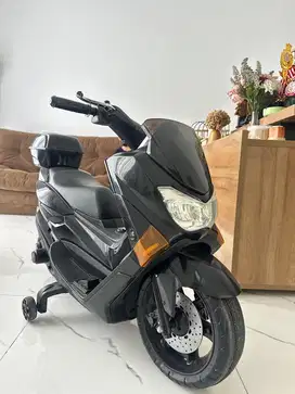Mainan anak motoran Aki Nmax PMB