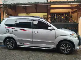 Jual Cepat Xenia 2011 Deluxe+ Xi, Mobil Keluarga & Irit BBM