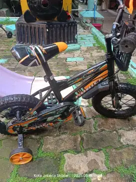 Jual stroler, sepeda,balance bike