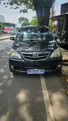 Avanza G M/T wana hitam