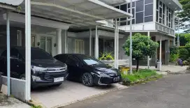 Disewakan Rumah 4+1 kamar