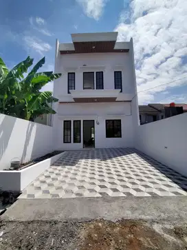 DiJual Rumah READY 1LT TENGAH KOTA di Lamper Tengah Semarang