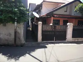 Kontrakn petakan,kmr tdr pintu,lok.strgs di gang,ps.minggu,jkt selatan