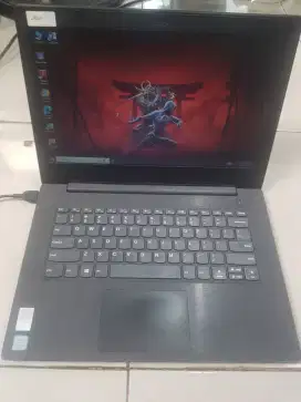 Laptop lenovo v130