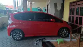 Jazz rs 2013 kondisi istmewa jarang di pakai milik pribadi
